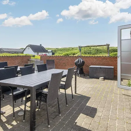 Vakantiehuis Six-bedroom In Harboore 2 Harboør